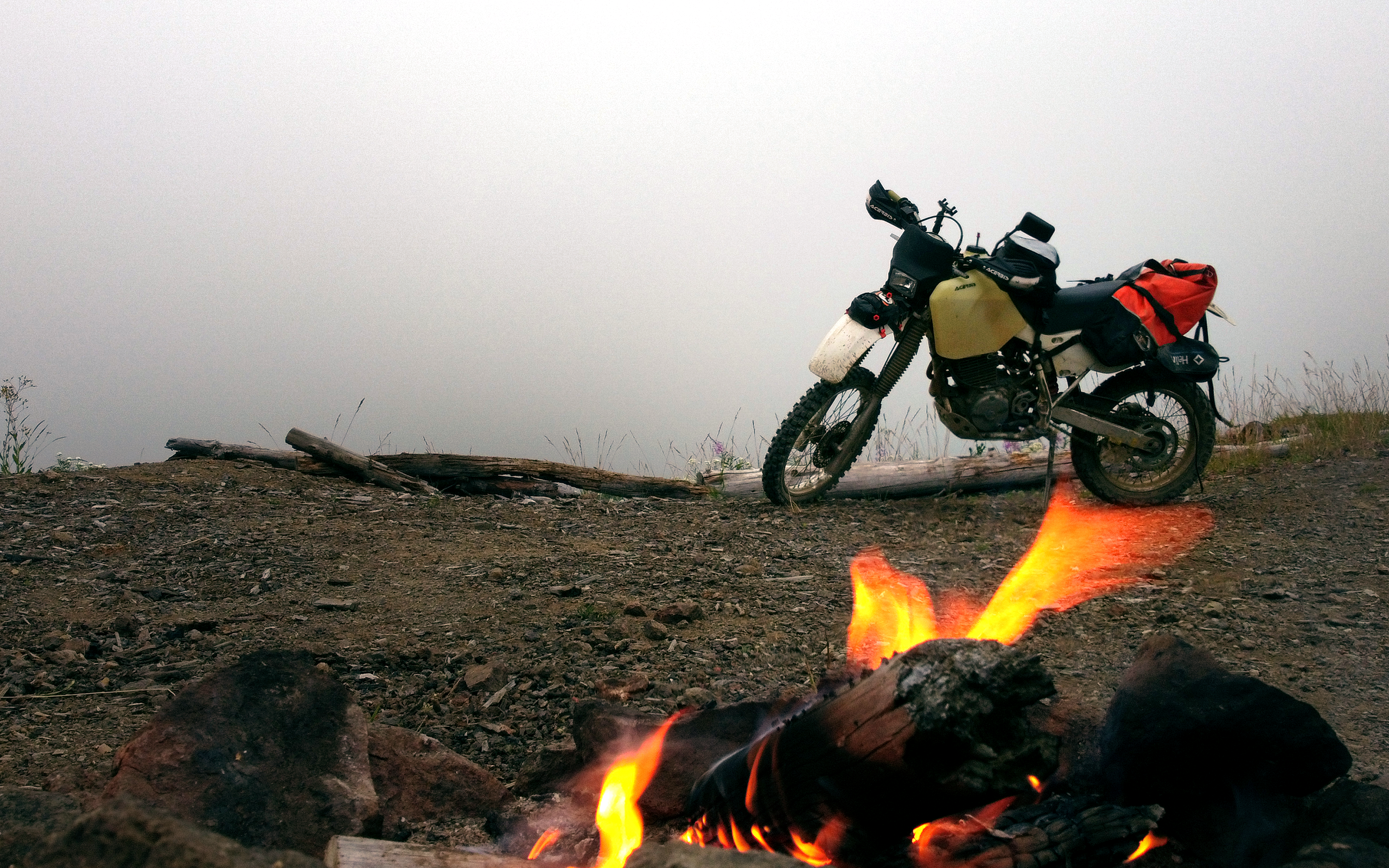 A foggy campsite in Naches WA (Summer, 2022).