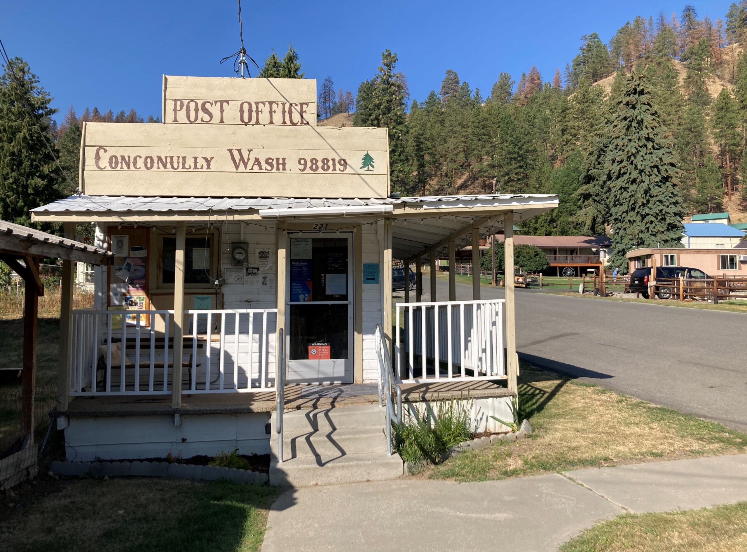 Conconully’s quaint post office.